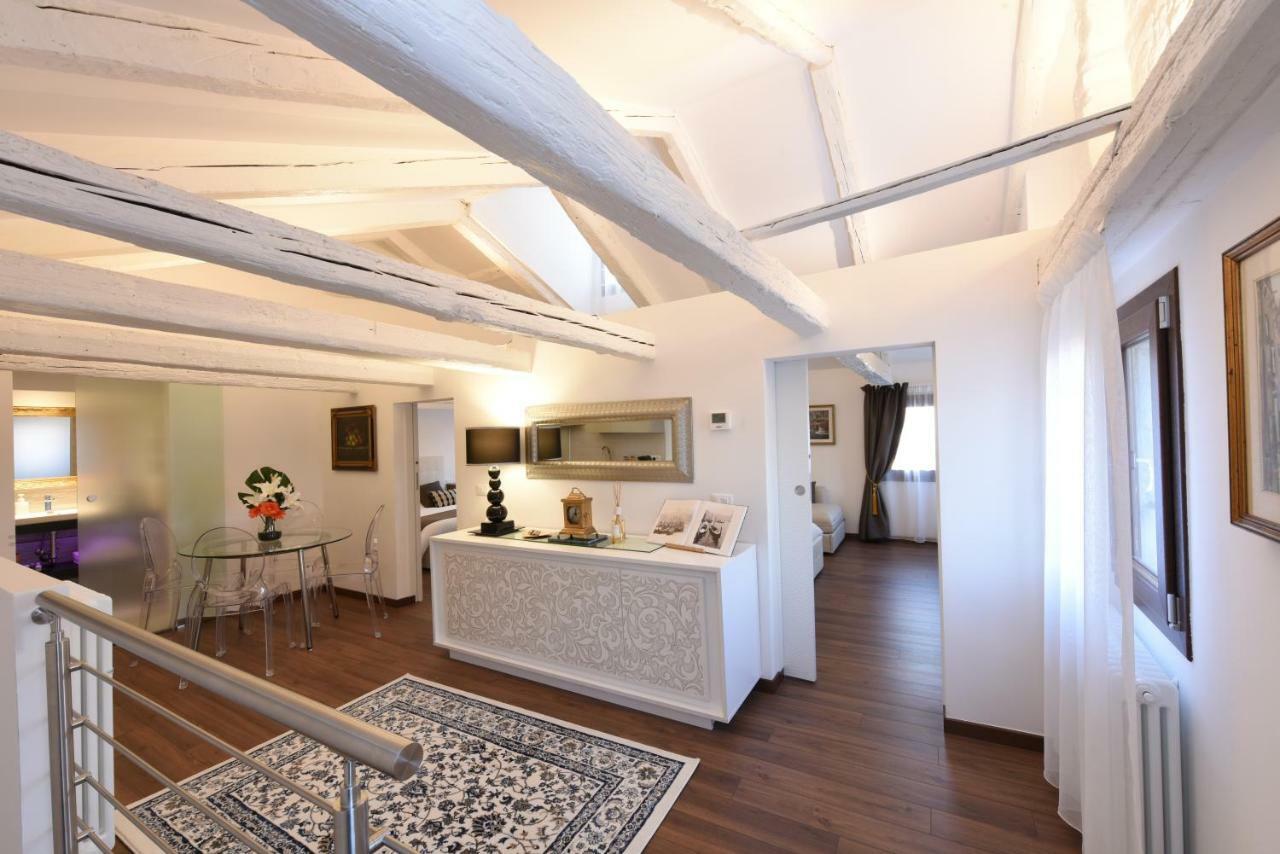 Sweet Apartment Frari Venedig Eksteriør billede