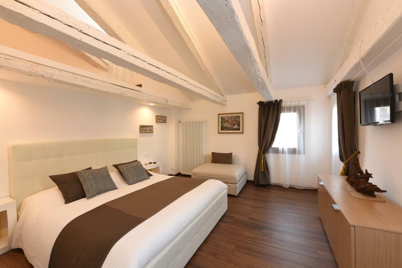 Sweet Apartment Frari Venedig Eksteriør billede